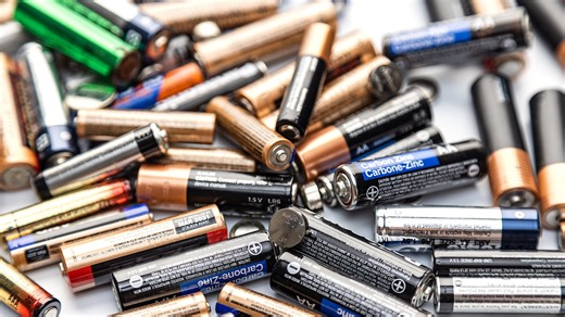 How to dispose of batteries: Which batteries need to be kept out of the trash in Iowa?