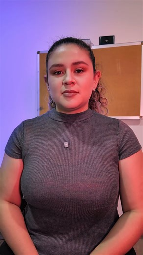 🎥 Job Interview: Bad vs. Good English Real talk: Which version sounds more professional — #1 or #2? 👀 🎯 Learning Business English isn’t about perfect grammar. It’s about sounding confident in real situations like interviews, meetings, and presentations. 💬 Drop a 🧠 if you’ve made one of these mistakes before! 📩 DM us “English” if you want help preparing for YOUR interview. #JobInterviewTips #BusinessEnglish #EnglishSkit #EnglishReels #EnglishConfidence #LearnEnglish #EnglishTeacher #Puebla 