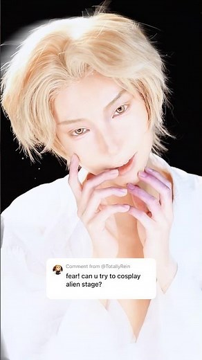 I can do Alien stage 😉 #alienstage #lukaalienstage #alienstagecosplay #cosplay #lukacosplay