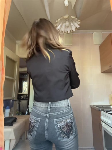 Video's van Cha (@cha54410) met Originalton - florian edits