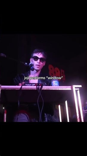‪@joji‬ - window #joji #jojimusic #jojiwindow #sushitrash #pinkguy