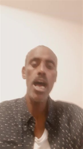 Engaging Hand Gestures Demonstration