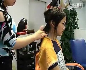 51hair--条纹衫女孩