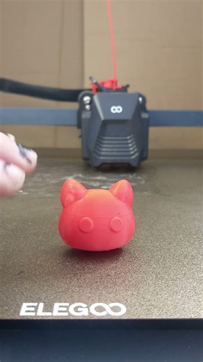 Botamon (adaptive layer test print) #teambean #gaming #3dprinting #digimon