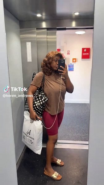POV ; Keziah Andrew’s delivery girl @Mummy DD💙💙TwinBoys FTM #readytowearuk🇬🇧 #fyppppppppppppppppppppppppppppppppppp #viraltiktok #goviral #explorepage