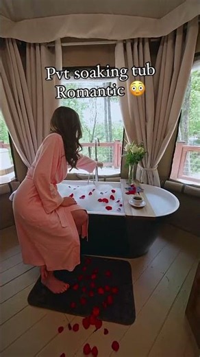 Mountain Getaway in📍Great Smoky Mountains National Park, North Carolina Elk Hollow Resort is the