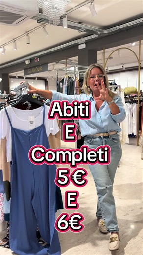 Tantissimi nuovi arrivi Vi aspettiamo a Grumo Nevano corso Garibaldi 194 provincia di Napoli #donna #abito #completo #abbigliamento #promo