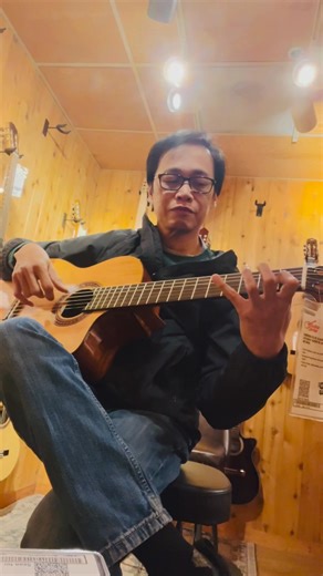 Tried out a Cordoba C5 which is an entry-level guitar. I’m not a fan of cutaways, but this was the only playable classical guitar in the room. I have not had any decent sleep and have not played this Bach piece in like, forever, so I was just feeling my way around as I tried to play it as far into the piece as I could. It eventually broke down towards the last part. 👍👍👍 | Gitara Sa Kanto