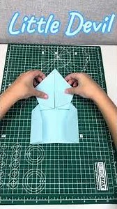 Making Speed Paper Airplane a Little Devil😱✈️👍.Роблю швидкісний паперовий літак 😱👍✈️