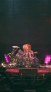 I also use my cymbal as a drum stick.. sometimes! 思いつきでドラムスティックの代わりにシンバルを使ってみた😊🥁 Yoshiki 🌹 BTW, this is my 1st TikTok post! https://www.tiktok.com/@yoshikiofficial/video/7514504468575079726 at Asia World Arena in Hong Kong #yoshiki #YoshikiDrums #xjapan #rock #drumsolo | Yoshiki