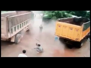 Truck tire exploded while inflating