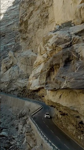 This Himalayan drive is insane #travel #snow