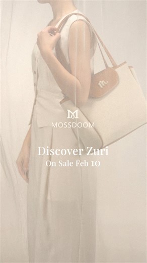 Mossdoom Official on Instagram: "Detail tegas, gaya effortless, kenalan dengan Discover Zuri. Diskon mulai 10 Feb ✨👝 #MOSSDOOM #Zuribag #Colorblock #EverydayStyle"