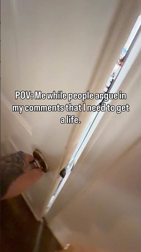 Behind the Scenes of a Gaming Streamer 😂