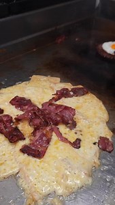 Who wanna try?🍔🔥 #burger #cheese #vienna #croissant | Arizona Burger & Bar