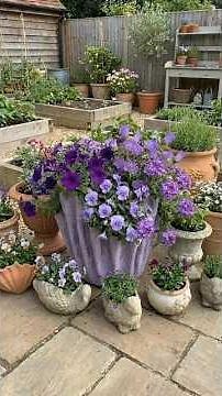 Brilliant DIY Concrete Draped Planter (Easy Garden Craft) #DIYPlanter #shorts #GardenIdeas