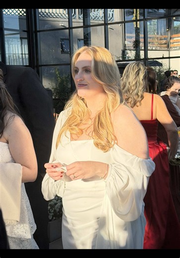 Vestido branco para madrinha: posso usar no casamento?