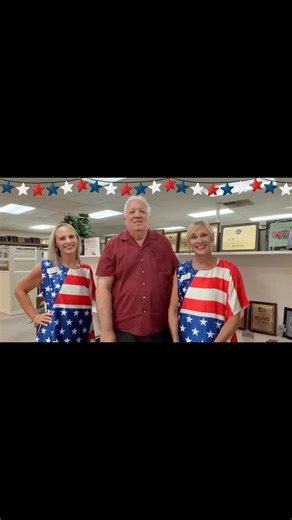 🎆🇺🇸 Get ready, Granbury — it's almost time for our favorite hometown tradition! 🎉Uncle Sam and Holly Taylor are here with a very important safety reminder for this year’s Granbury Chamber of Commerce July 4th Parade & Fireworks Celebration! 🎇With over 100 entries in the parade, we’re asking participants not to throw candy or giveaways from floats. Instead, walkers will be handing out goodies directly — because safety comes first! 🙌🎈Spectators: Stay safe, stay back, and let the joy come to