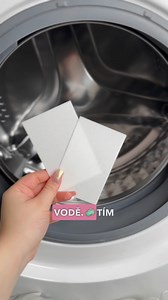 Pračky a sušičky patří k nejnákladnějším spotřebičům, které najdeme v našich domácnostech!😳 Proto pro tebe máme pár tipů jak při praní nějakou tu kačku ušetřit!💸 #ecohaus #pracipapirky #ecohauspracipapirky #prani #jakusetrit #uspora #pracka #susicka #pradlo #rady #radyatipy #domacnost #perusecohaus #ceskafirma #reels #instagramreels | EcoHaus