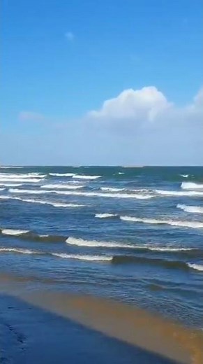 Amazing Beach & Hill View . Gold Beach . Arromanches-les-Bains. Normandy 🇫🇷✨