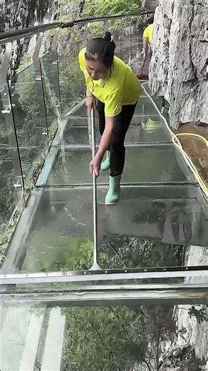 High Rise Glass Walkway Cleaning – Water Mopping Process