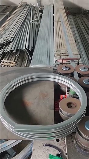 How Machines Shape Steel with Extreme Accuracy