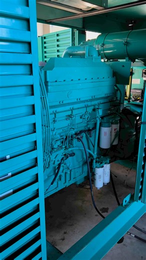 This 450 kW Cummins underwent a load test as the tech added about an 80% load on the unit. See more load bank tests on our YouTube! #cummins #loadbank #loadbanktesting #industrial #commercialgenerstor | Generator Source