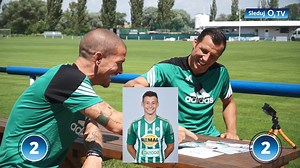 20K views · 51 reactions | ⚽ Poznat svého spoluhráče, to přece nemůže být nic těžkého... No jo, jenže co když před sebou uvidíte povedenou fotomontáž, kdy jednu tvář tvoří dva různí lidé?  Tak přesně takový úkol dostali hráči Bohemians Praha 1905 Bartek David s Martin Dostál 輦 Jak si vedli a kdo z tohoto souboje vyšel jako úspěšnější, vám poví další O2 TV Duel  | Oneplay Sport | Facebook