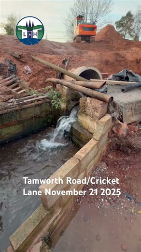 NarrowboatNige Walk n’ Talk Tamworth Road ‘The Narrows’. #canal #construction #restoration