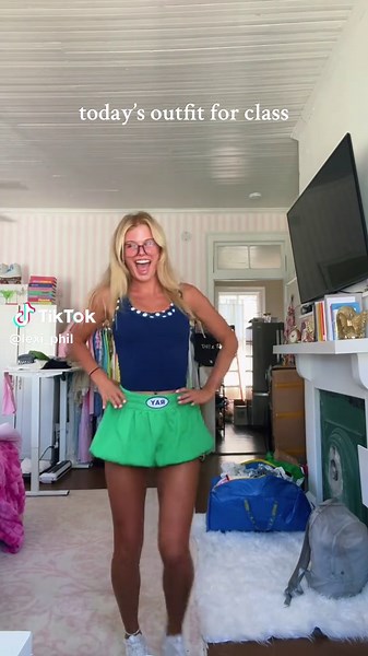 Classy Outfit Ideas for Your Next Class