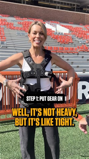 Big Noon Kickoff on FOX on Instagram: "Using a steadicam may look easy, but @JennyTaft tried it out to confirm it's a LOT harder than it looks 😅"