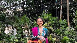 Inspirasi Kebaya Motif Bunga yang Cocok Untuk Acara Formal, dari Bunga Citra Lestari hingga Amel Carla