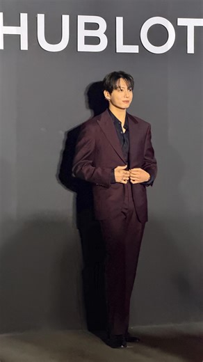We’re live from Seoul, Korea! We’re here with @hublot to celebrate the brand’s latest partnership with Korean celebrity @mnijungkook. If you missed it, the BTS member is now latest Global Ambassador of Hublot. | Augustman Malaysia
