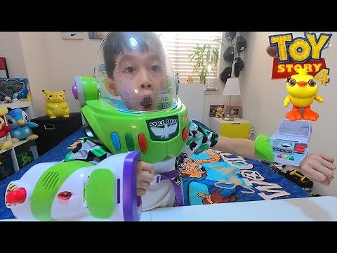 TOY STORY 4 MOVIE GEAR || BUZZ LIGHTYEAR SPACE RANGER ARMOR & WRIST COMMUNICATOR
