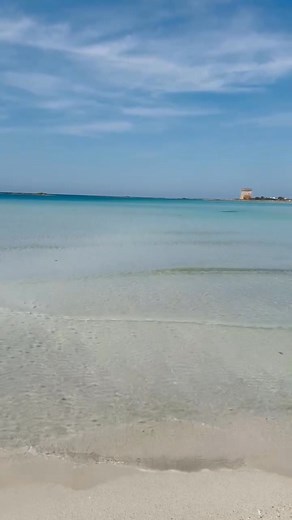Un mare così ti fa dimenticare tutto 🌊 Le Dune di Porto Cesareo, nel cuore del Salento 💙 Uno di quei posti che ti restano dentro. Qual è il luogo che per voi significa relax totale? 😍 #LeDune #PortoCesareo #MareNostrum #Puglia #Salento | Puglia e Basilicata da scoprire