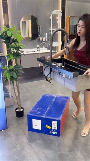 xunstore on Instagram: "🌟 Shine in Style with Our Golden High-End Kitchen Sink 🍽️💛 Bring a touch of sophistication to your kitchen with the premium gold finish sink system — perfect for every chef who values both beauty and function. #KitchenLuxury #GoldDesign #HighEndSink #LuxuryKitchen #homeimprovements"