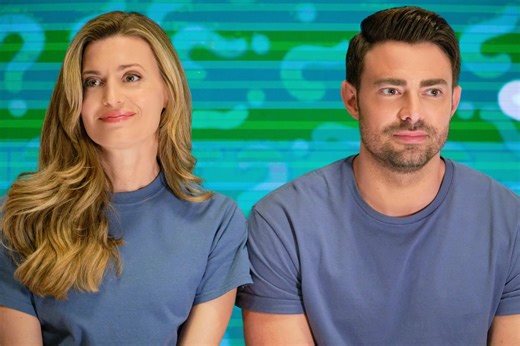 'Wedding of a Lifetime' Star Jonathan Bennett Teases 'Dirty Dancing' Moment in New Hallmark Movie