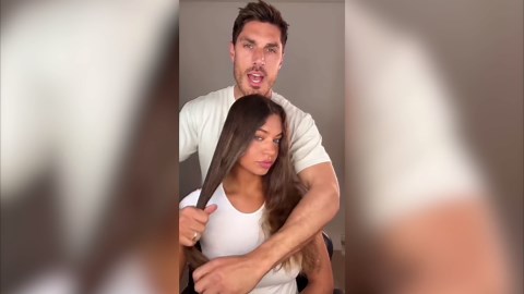 COLOR WOW One Minute Transformation – Instant frizz fix| Nourishing styling cream smooths, tames + defrizzes on the spot| Avocado oil + Omega 3’s hydrate, repair for silkier, smoother texture