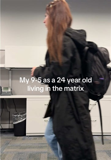 Season 2, Episode 9 | m 9-5 as a 24 year old living in the matrix #Vlog #corporate #9to5 #dailyvlog