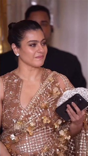 Srk king khan 😍 and kajol devgan💝 Ravina tandhan💞