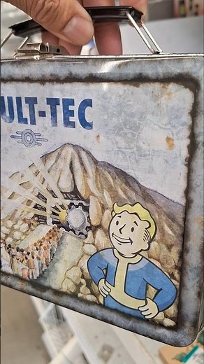 Fallout Vault Tec lunchbox collectible item #goldhunter137