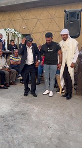 260K views · 4.8K reactions | شايب بعمر (90) تحداني بالدبكة زلمة...