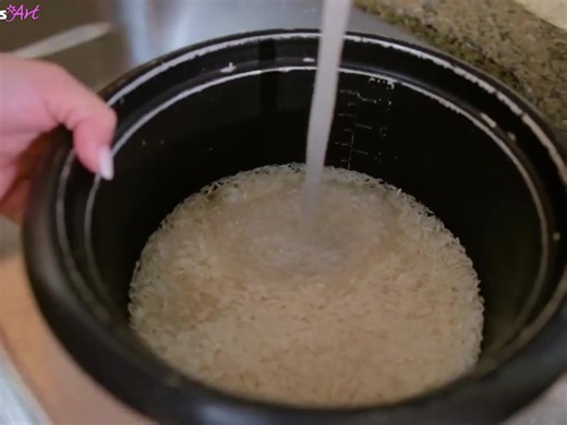 All Day Eating Blue Food Challenge with Sandra Cires Art