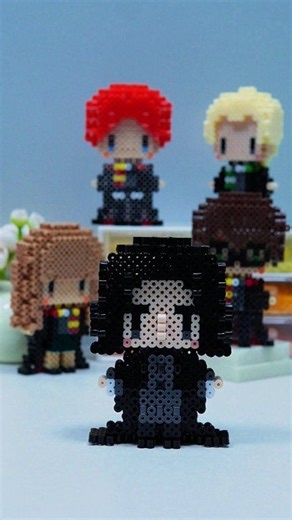 Sarcastic charm and dark magic energy — meet Professor Snape 🖤⚗️ Strict on the outside, secretly iconic in a cute 3D bead look ✨ 🧩 Made with Artkal Beads & Patterns 🌐 artkalfusebeads.com 🔗 Link in bio #severussnape #harrypotter #artkalbeads #3dbeads #kawaii #pixelart | Artkal beads