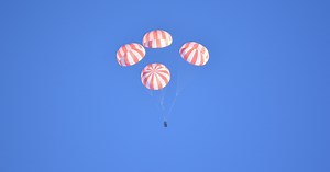 SpaceX completes Crew Dragon parachute test