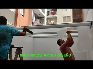 TECHO DE POLICARBONATO / ESTRUCTURA DE ALUMINIO.