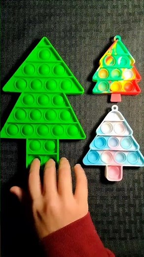 Christmas Tree Pop-Its ASMR #popit #popitfenomena #christmastheme #satisfying #fidgettoysplus #toys