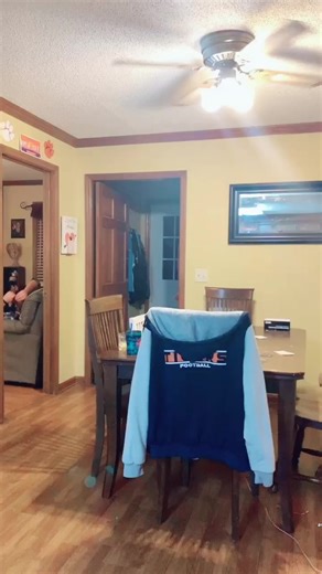 Danielle Keen (@daniellekeenofficial)’s videos with original sound - Alexandra Stojack