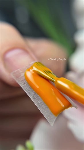Elegant Short Acrylic Nails Designs