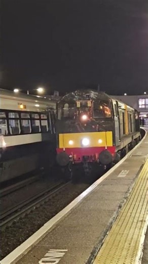 RailAdventure Class 20 pair passing.